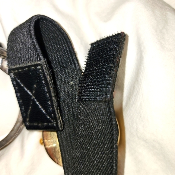 ⌚️ Cuff Bracelet Watch Quartz Lot of 5 Rhinestones Scroll Oui Bee Gold Costume⌚️ - Picture 16 of 16